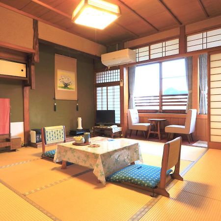 Ougiya Ryokan Toyooka  Eksteriør billede