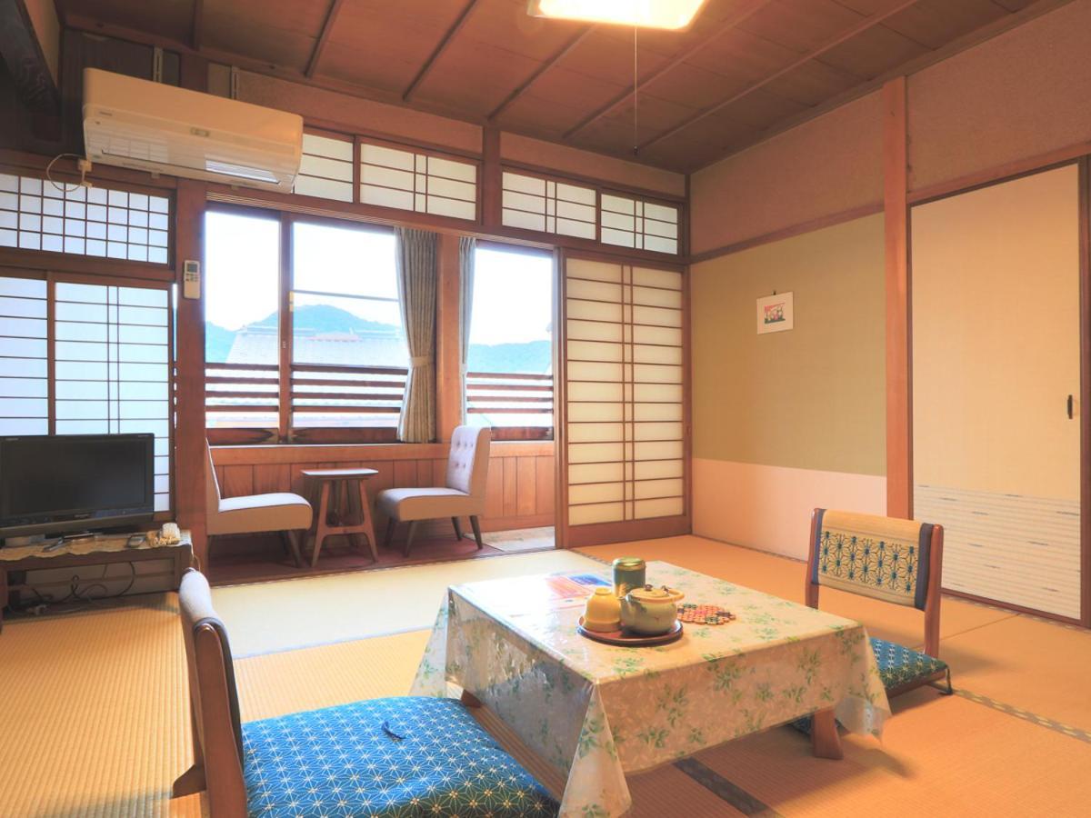 Ougiya Ryokan Toyooka  Eksteriør billede