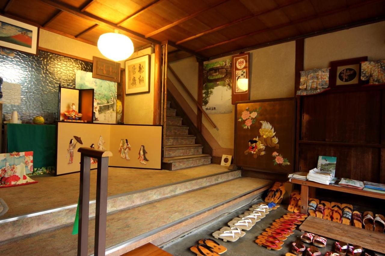Ougiya Ryokan Toyooka  Eksteriør billede